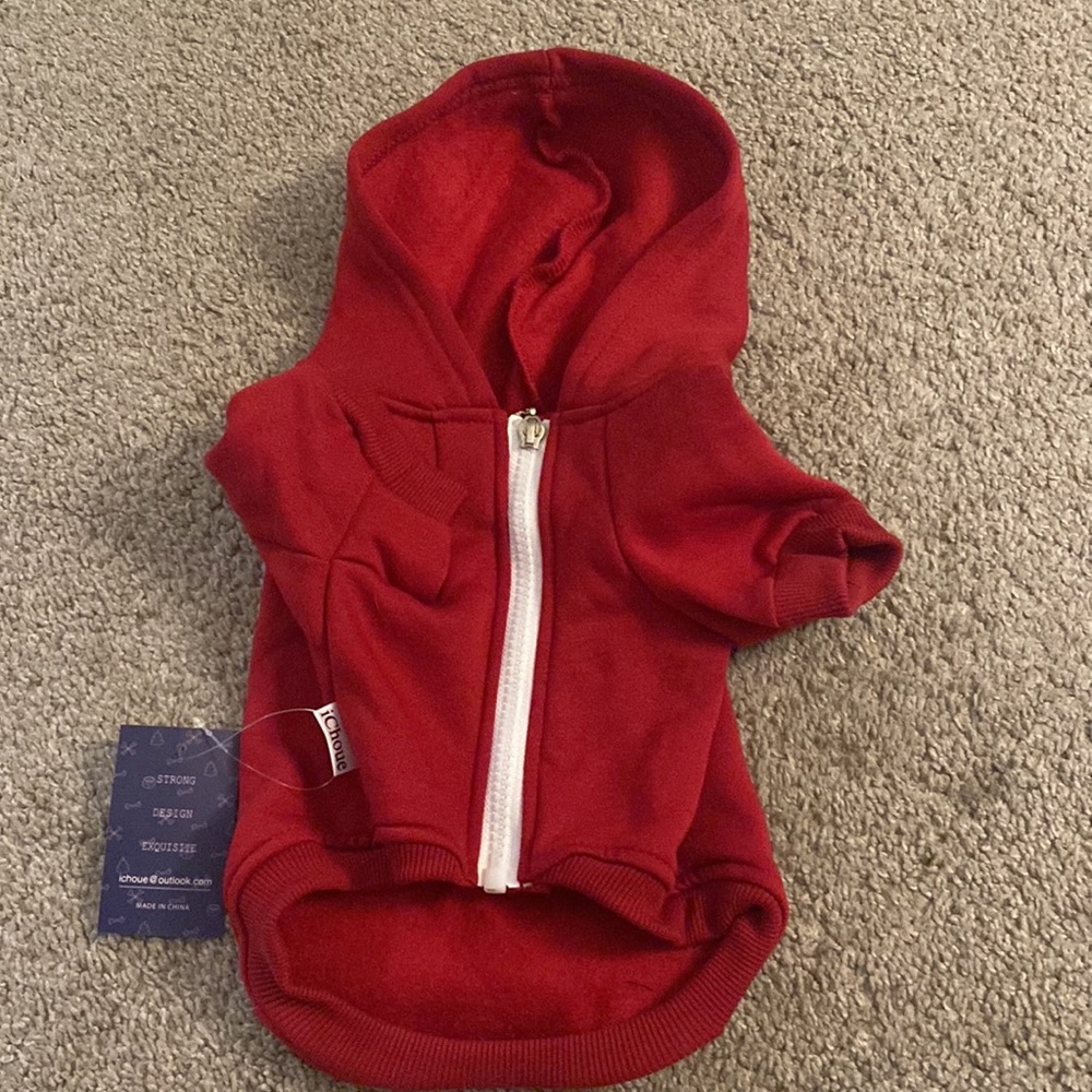 Red Hoodie for dogs - Picture 2 of 9